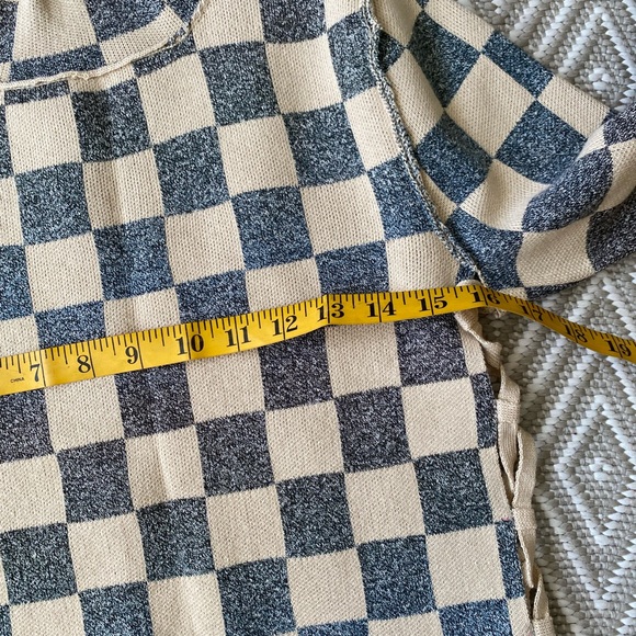 New Women’s plaid fringed pullover top, S/M - Picture 8 of 11